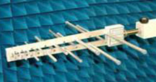 Automatic Antenna Polarization Switching Device